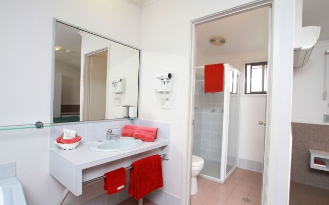 Best Western Sea Spray Motel