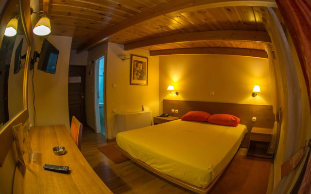 Hotel Chris
