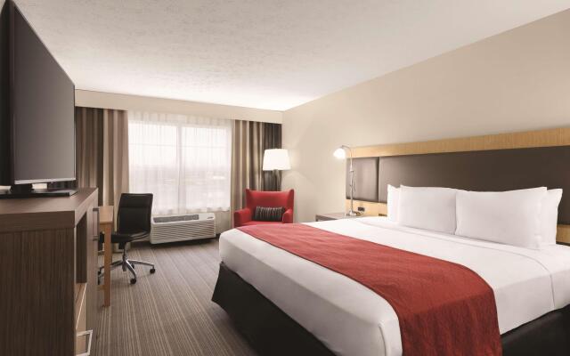 Country Inn & Suites by Radisson, Fairborn South, OH