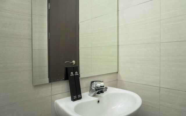 Pool View Studio Apartment Ciputra International