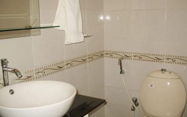 At Home Apartment Hotel