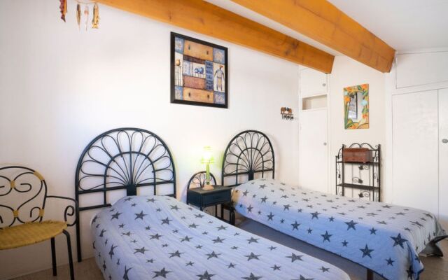 Les Cristallines 19467