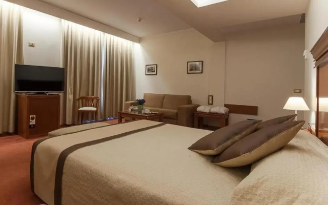 Hotel Ilissos