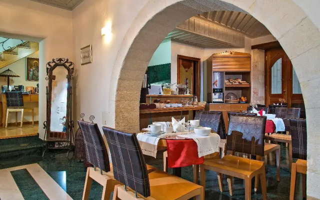 Ionas Boutique Hotel