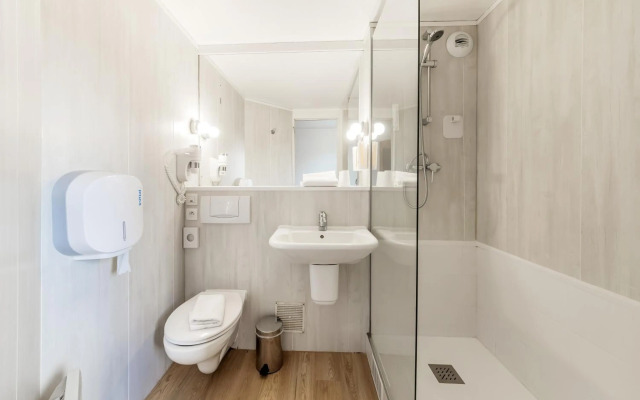 Comfort Hotel Evreux