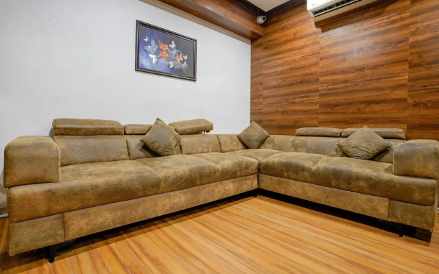 Fabhotel The Valentine