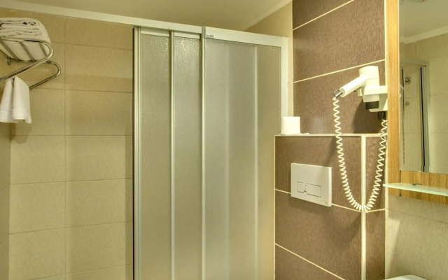 Hotel Antroyal