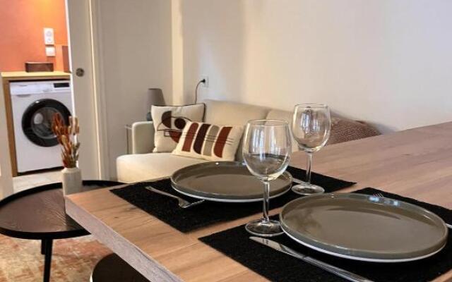 Charmant Studio Place Commerce - Studio Commerce