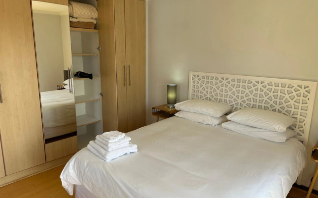 201 Piazza De Waterkant