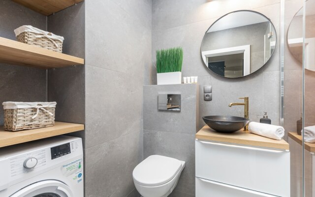 Solna Island Apartments by Renters