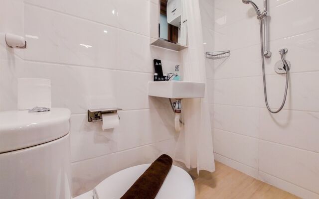 Elegant Studio At Sky House Bsd Apartment Near Aeon Mall