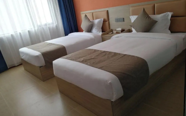 Paci Hotel