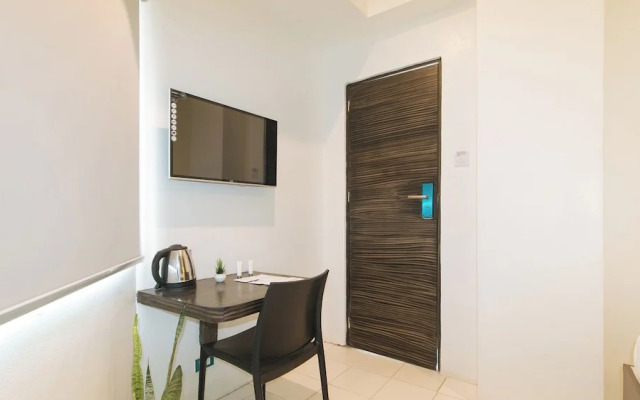 UrbanViewSanAntonio'sPlaceSampalocManila