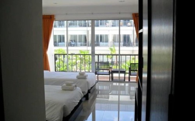 BS Premier Airport Hotel