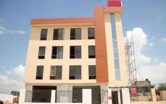 Hotel City Rooms Greater Noida by OYO Rooms