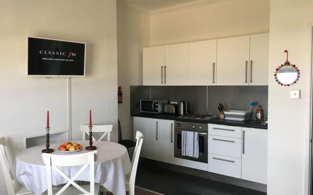 Moray Beachside Apartments