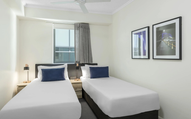 Oaks Brisbane on Margaret Suites