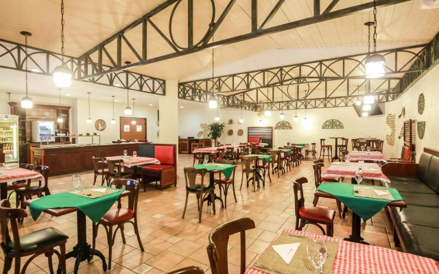 Ibis Joinville