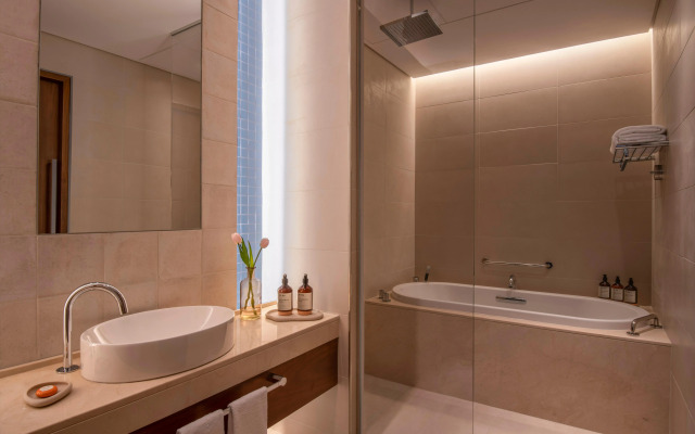 Abesq Doha Hotel and Residences - An IHG Hotel