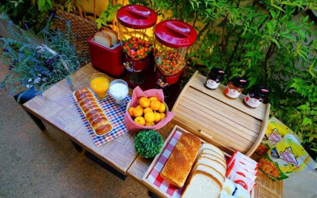 Jeonju Beautiful Garden Hanok Guesthouse