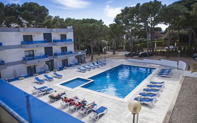 RV Hotels Apartamentos Treumal Park