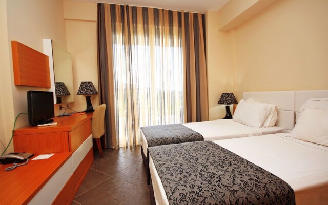 Karya Family Resort – All inclusive