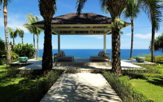 The Ungasan Clifftop Resort