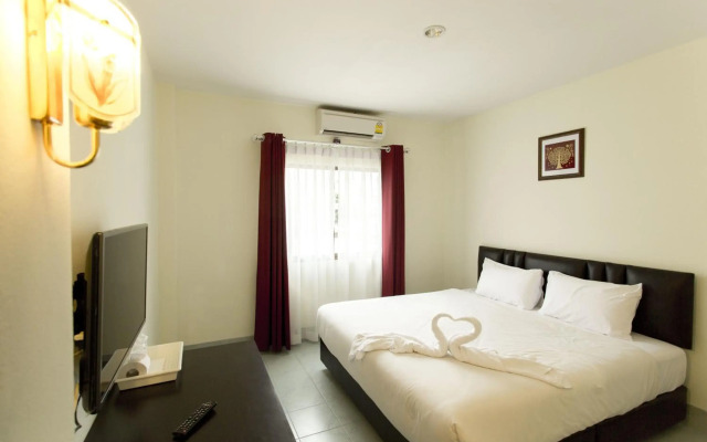 Paripas Express Hotel Patong