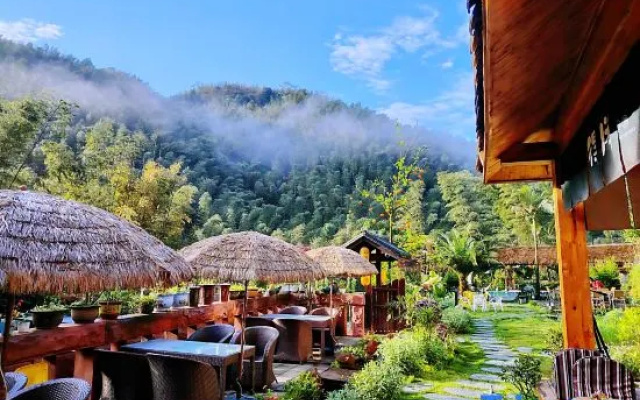 Shunan Bamboo Sea Pinecui·Bieyuan Homestay – Outside – Yibin