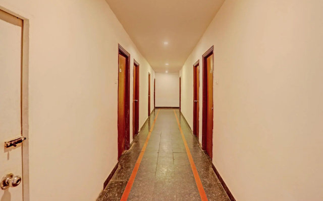 OYO 14726 Hotel Vaishnavi park