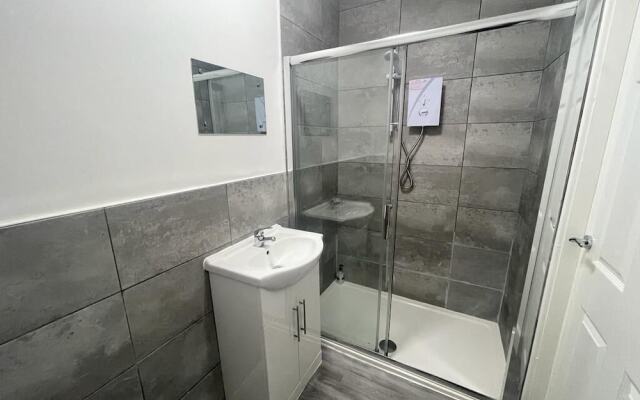 The Belmont Suite Sasco Apartments