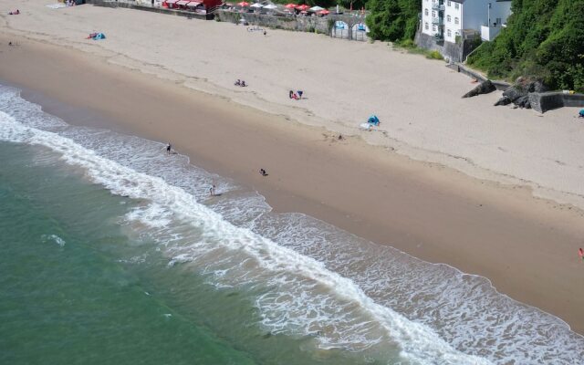 The Sand Castle - 2 Bedroom Apartment - Tenby