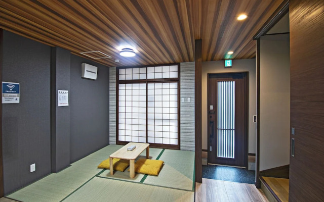 Nishinaka House