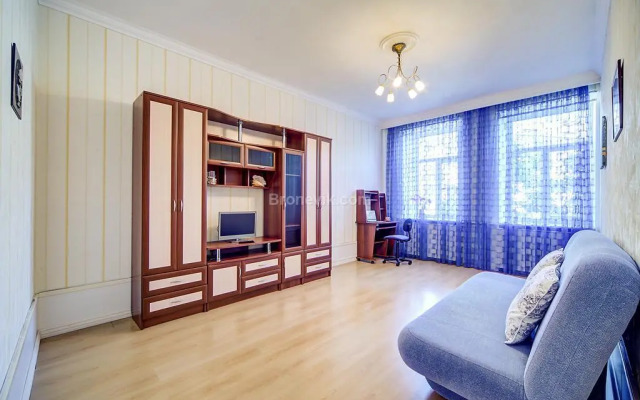 Welcome Home (Вэлком Хоум) на набережной реки Мойки 14