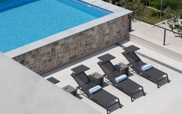 Hotel Osam