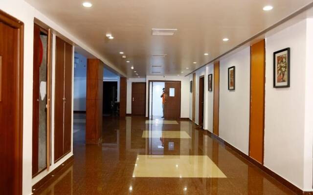 Triguna Clarks Inn