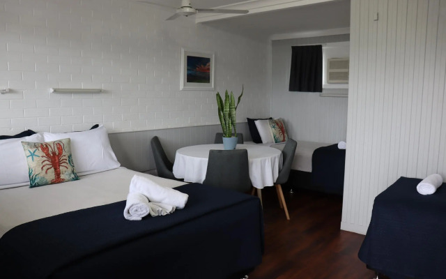 Almare Tourist Motel