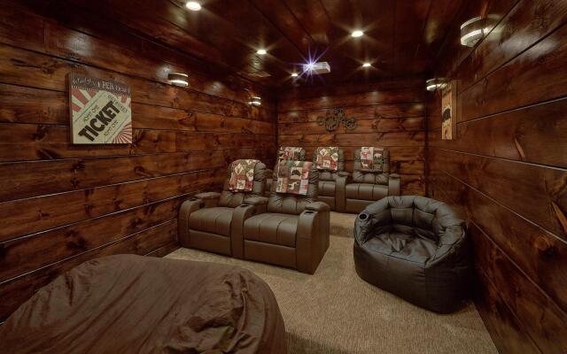 Barrel Top Lodge in Gatlinburg