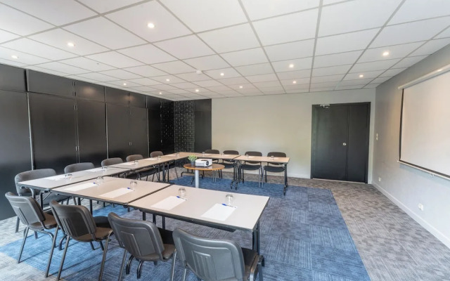 Hôtel Kyriad Nantes Est - Carquefou