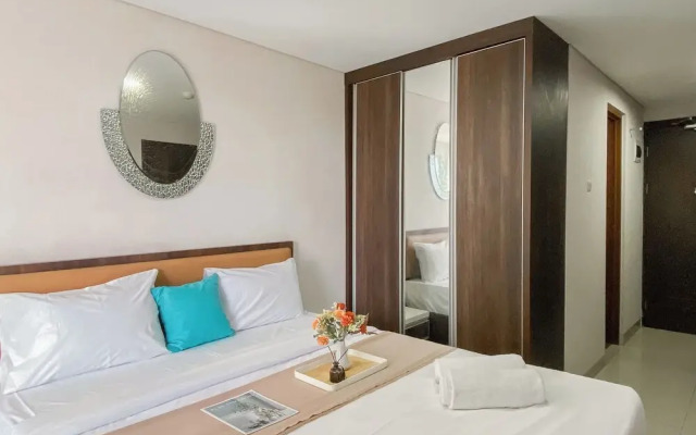 Comfy And Homey Studio At Enviro Apartment