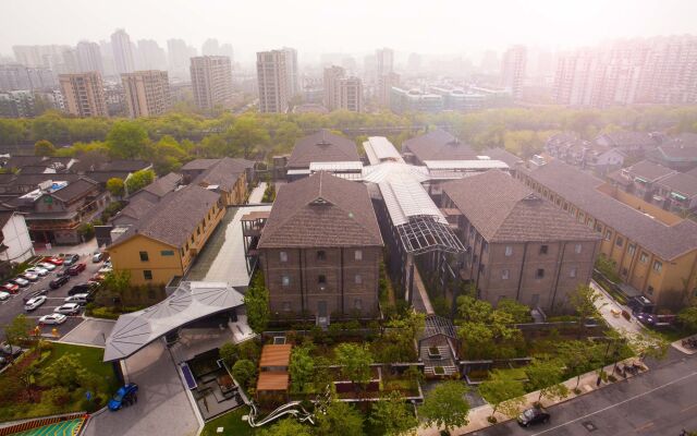 Cheery Dragon Canal Hotel Hangzhou