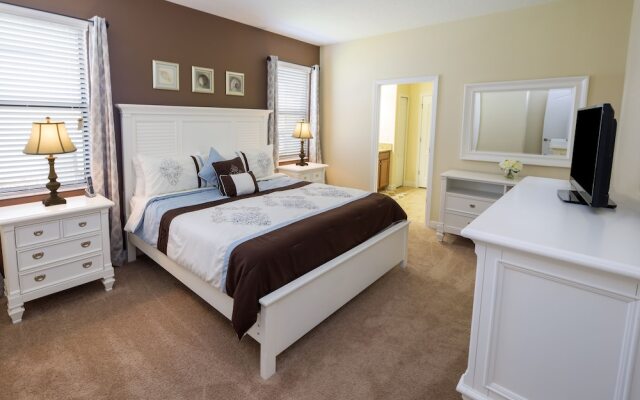 Sunrise Station by VillaDirect