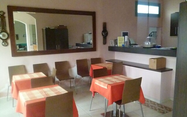 Hotel Elena Skyros