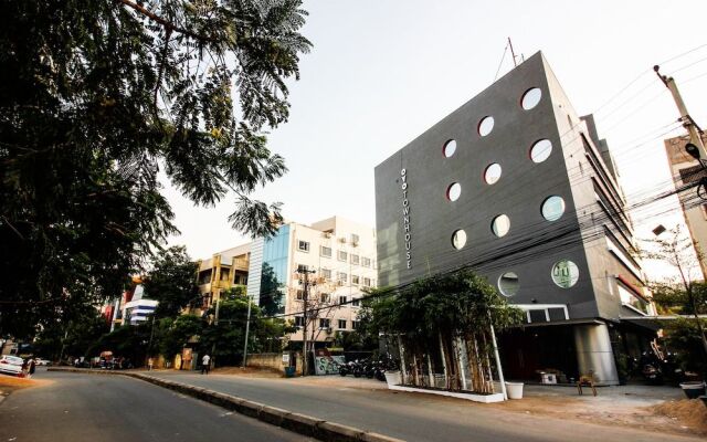 Oyo Townhouse 112 Madhapur