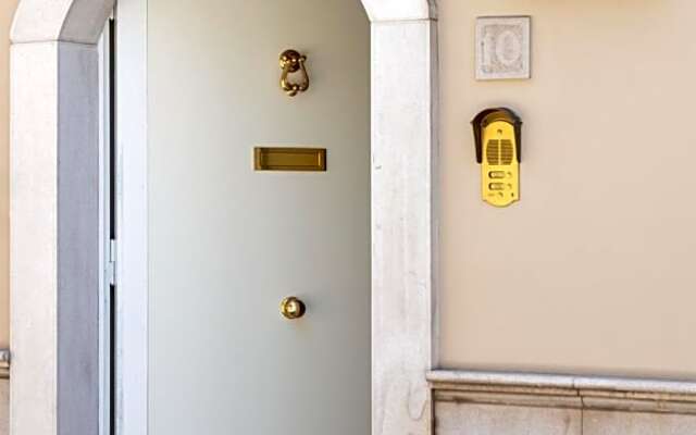 Pavean Suites