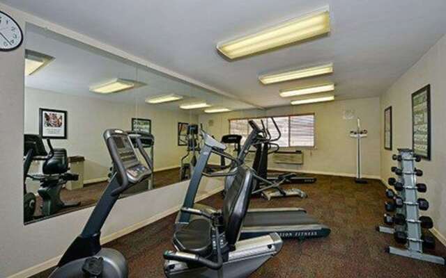 Quality Inn and Suites St Charles - West Chicago