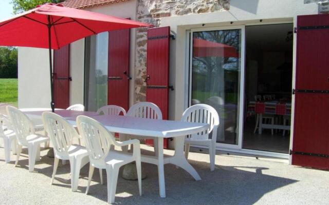 Gîte La Roche-sur-Yon, 5 pièces, 10 personnes - FR-1-426-157