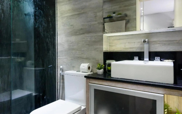 Pineapples BC101 - Estiloso apartamento em Copacabana