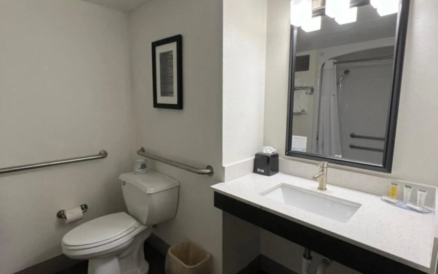 Days Inn by Wyndham Penn State