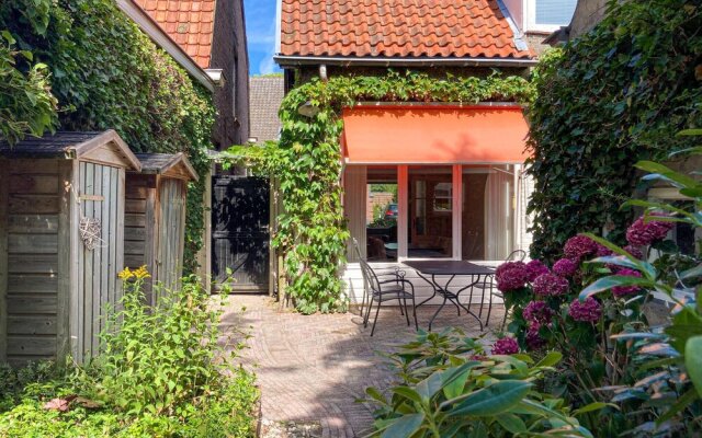 Stunning home in Den Dungen with 2 Bedrooms